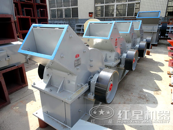 不同規(guī)格的玻璃粉碎機 不同規(guī)格的玻璃粉碎機