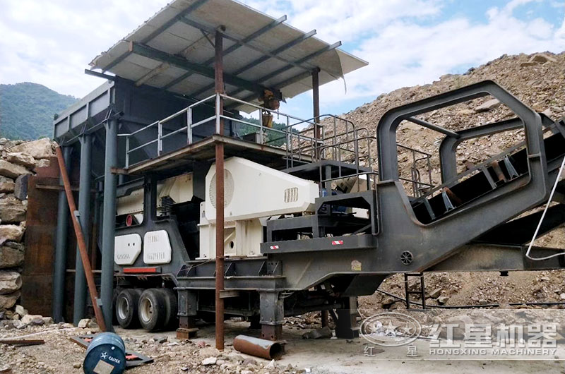 移動(dòng)石料制砂機(jī)廠哪兒有？時(shí)產(chǎn)300噸可以達(dá)到嗎