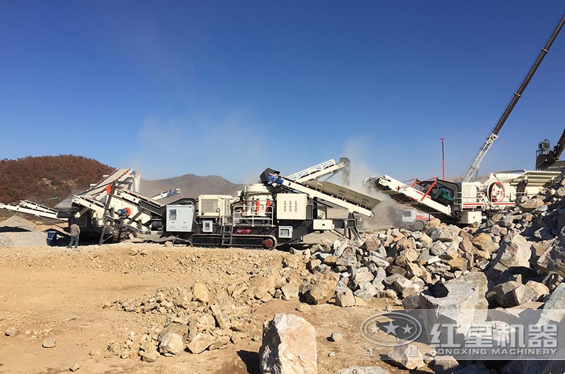 移動石子破碎機產(chǎn)量是多少？出料不達標的原因有哪些？