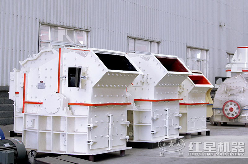 小型環(huán)保破碎機(jī)設(shè)備有哪些？助力砂石廠綠色生產(chǎn)