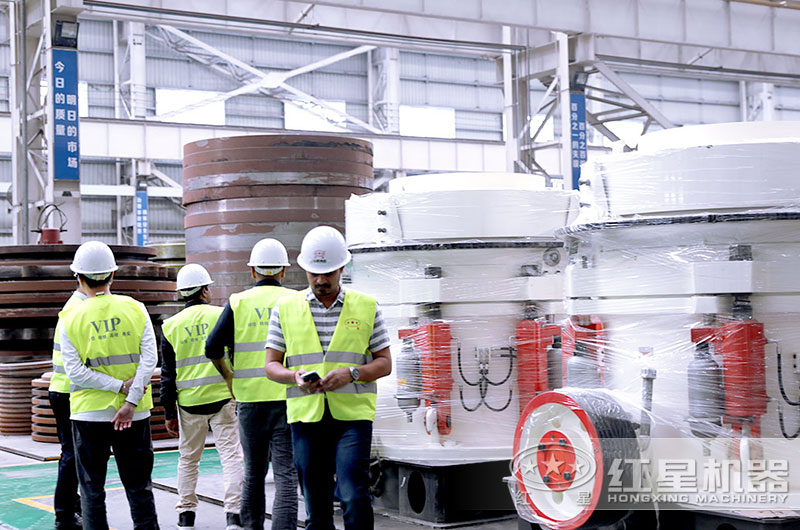 圓錐破碎機(jī)優(yōu)勢特點多，歡迎來廠考察