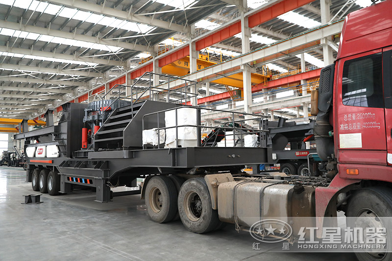 移動制砂機(jī)(輪胎配置) 移動制砂機(jī)(輪胎配置)