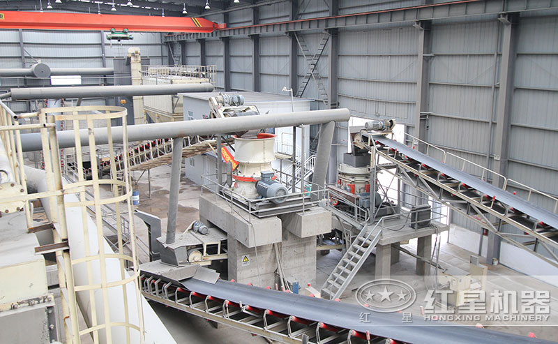 圓錐碎石機產(chǎn)量高，生產(chǎn)線必備設備