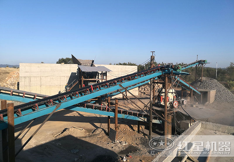 時(shí)產(chǎn)500噸用多大的鄂破，生產(chǎn)線配置有哪幾種？帶現(xiàn)場(chǎng)