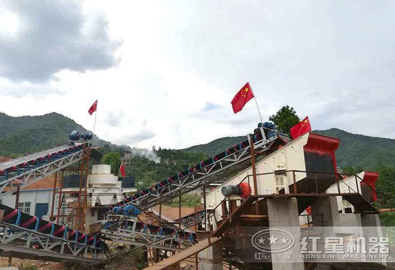 日產(chǎn)3000噸機(jī)制砂生產(chǎn)線設(shè)備有哪些_處理青石、河卵石等