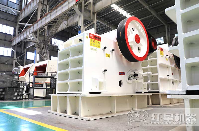 大型鐵礦石破碎機多少錢一臺？